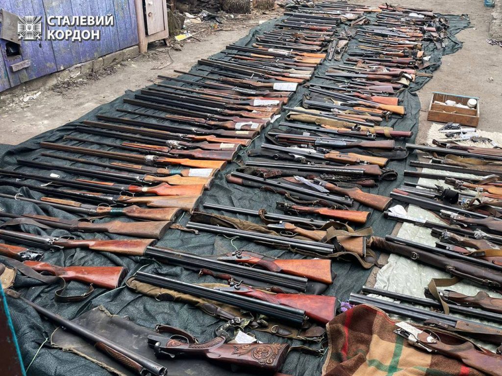 Історія мисливця про конфіскацію зброї окупантами на Харківщині