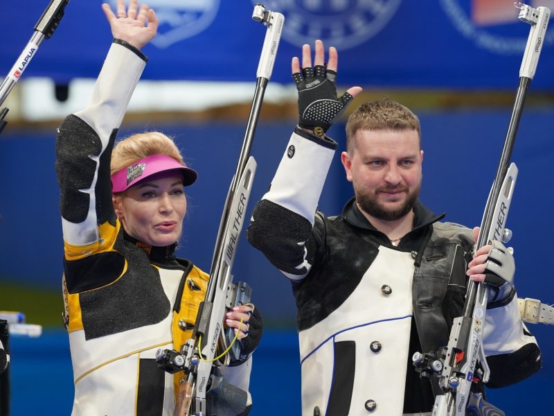 Куліш і Дужка здобули золото на чемпіонаті Європи з кульової стрільби