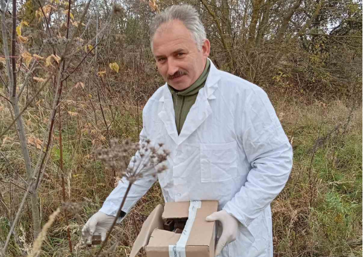 На Львівщині завершили осінню вакцинацію диких тварин проти сказу та розклали 346 тисяч доз вакцини
