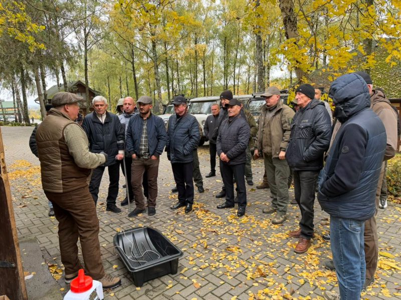 Мисливців вчать зупиняти АЧС: стартувала серія симуляційних тренінгів з біобезпеки